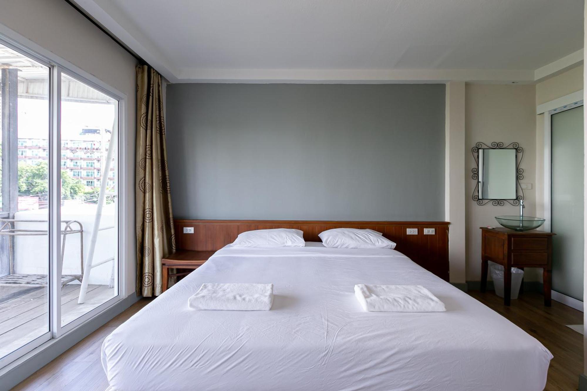 Wong Amat House Hotel Pattaja Kültér fotó